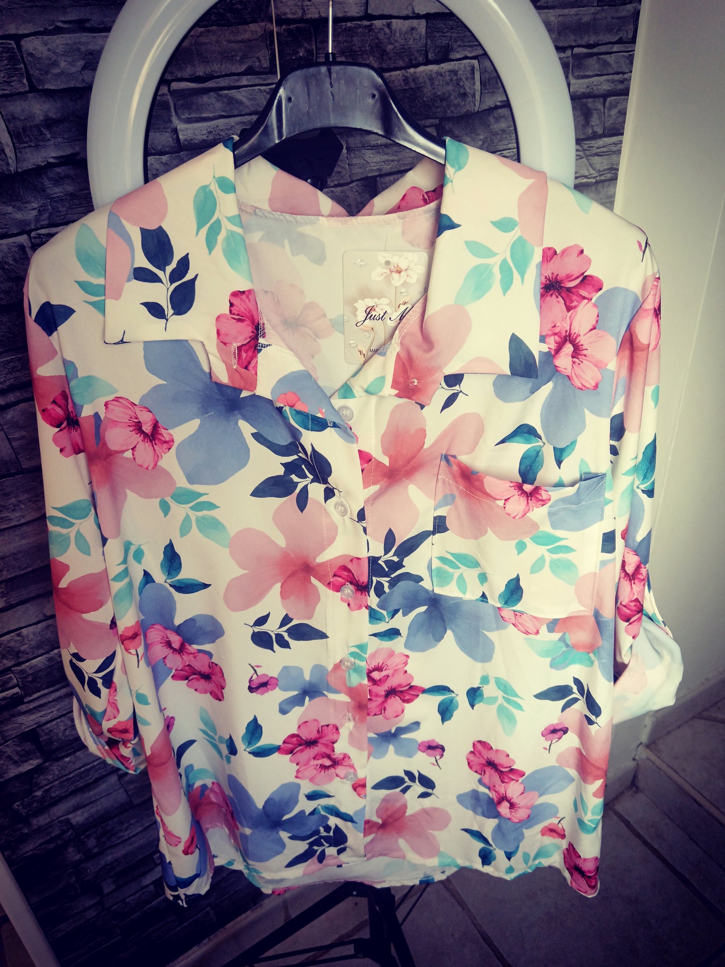 Chemise