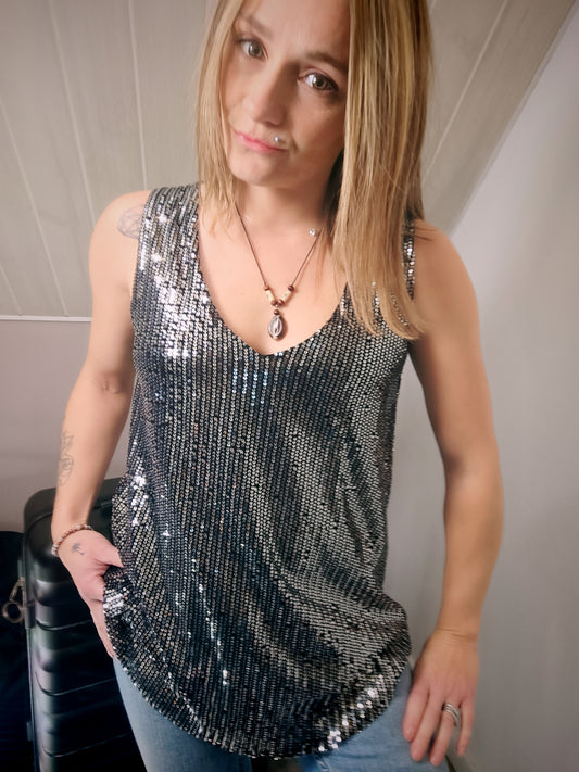 Top sequins